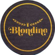 35700: Бразилия, Blondine